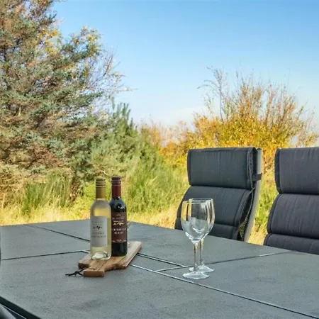 Сasa de vacaciones Helin - 100m From The Sea By Interhome Yderby